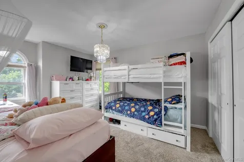 146 Melville Road Farmingdale NY 11735