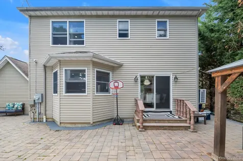 146 Melville Road Farmingdale NY 11735