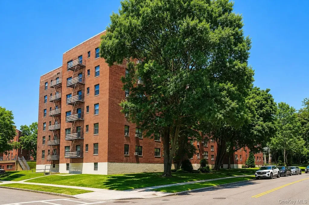 75-05 210th Street Oakland Gardens NY 11364