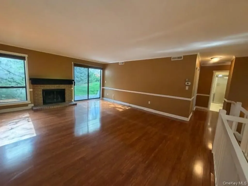 374 Heritage Hills Somers NY 10589