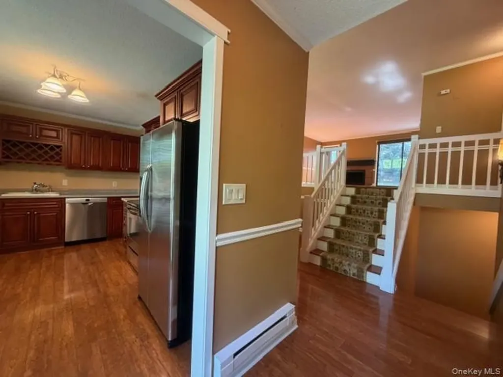 374 Heritage Hills Somers NY 10589