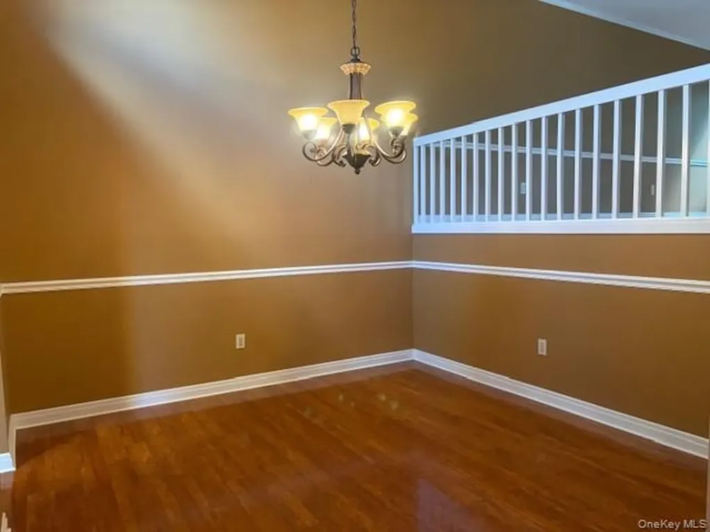 374 Heritage Hills Somers NY 10589