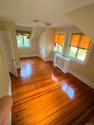 4 Tower Road Glen Cove NY 11542