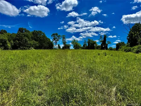 513 Rossway Road Pleasant Valley NY 12569