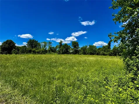 513 Rossway Road Pleasant Valley NY 12569