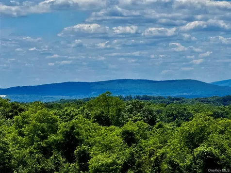 513 Rossway Road Pleasant Valley NY 12569