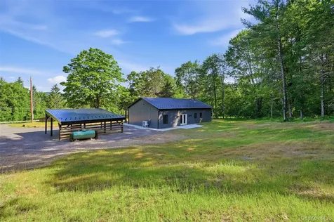 4673 Us Highway 209 Accord NY 12404