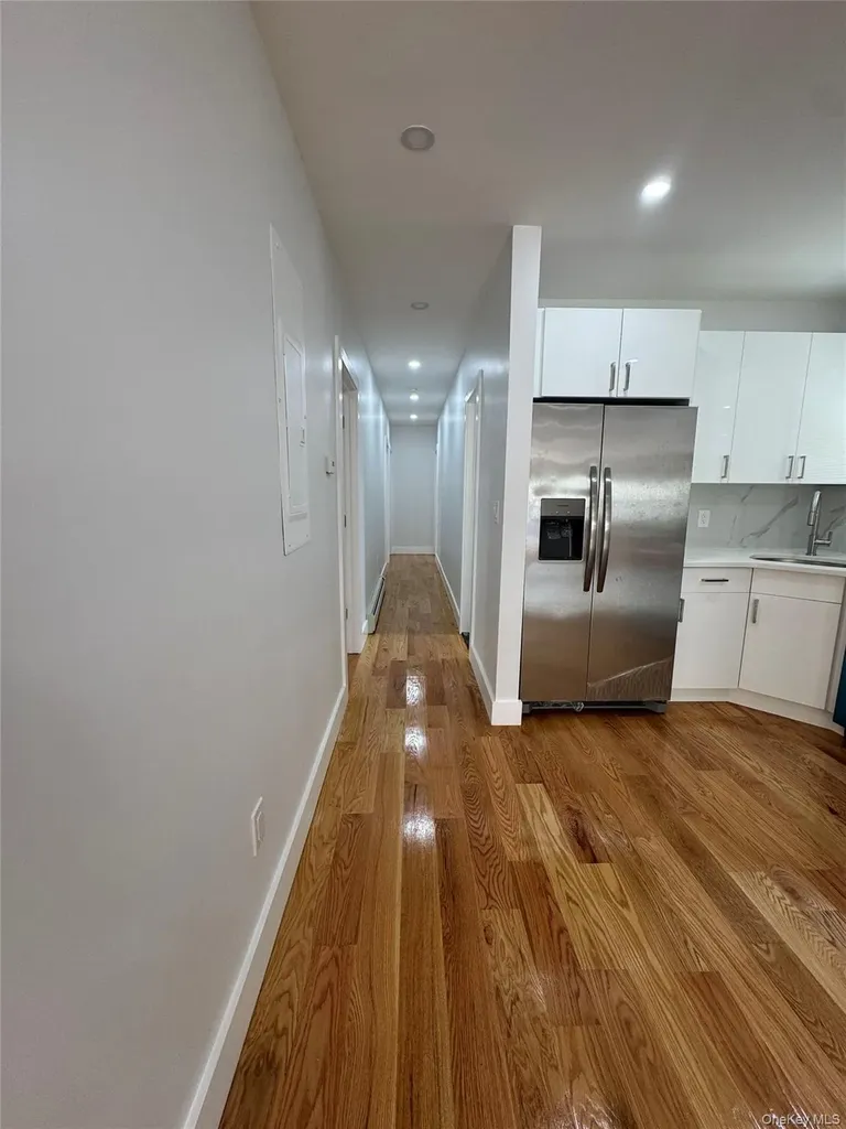 102-15 215th Street Queens Village NY 11429