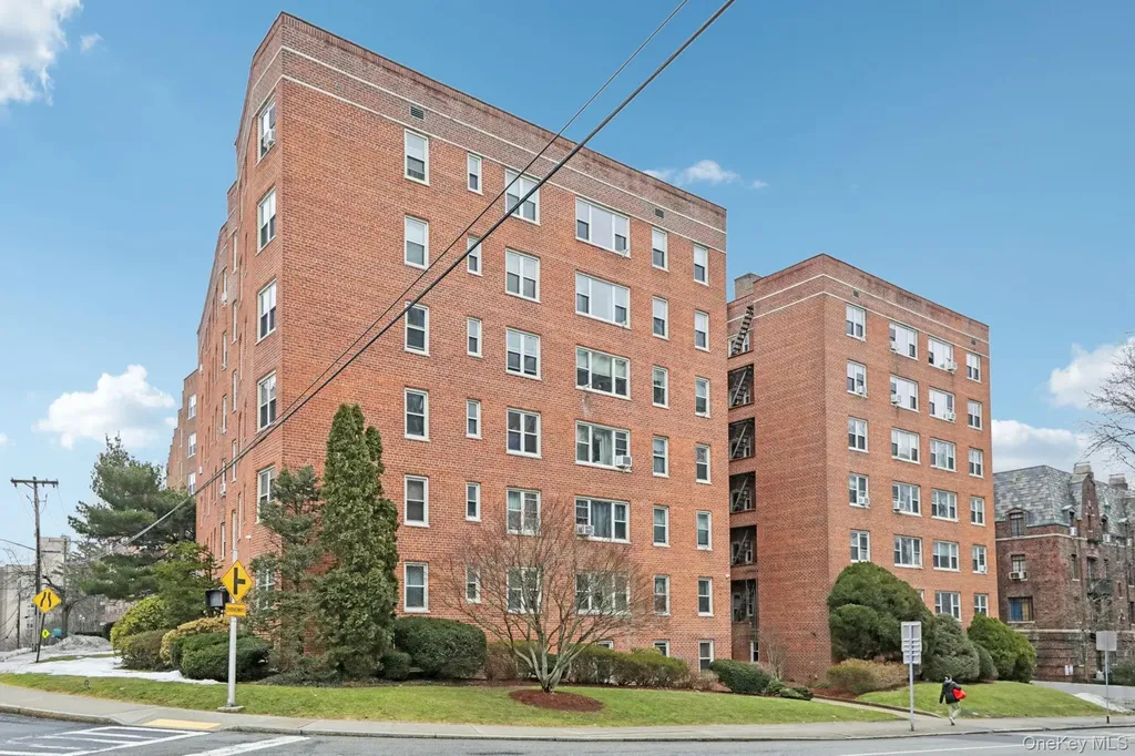 30 N Broadway White Plains NY 10601