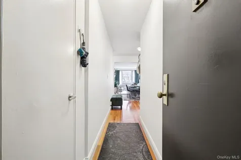 30 N Broadway White Plains NY 10601