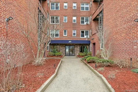 30 N Broadway White Plains NY 10601