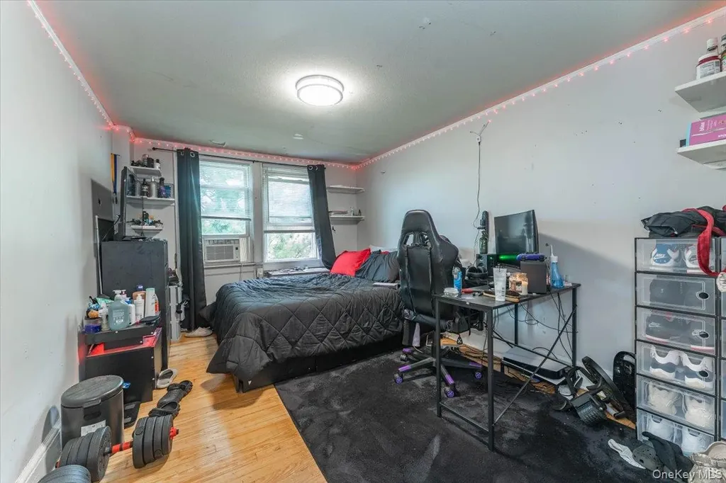 227 Rockaway Turnpike Lawrence NY 11559