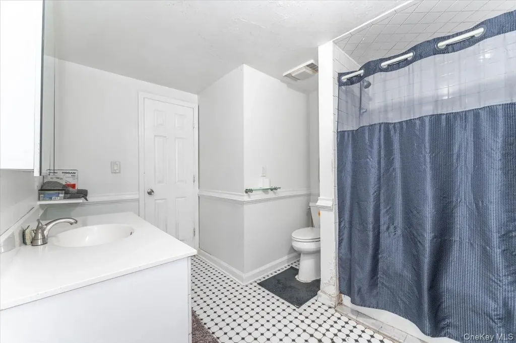 227 Rockaway Turnpike Lawrence NY 11559