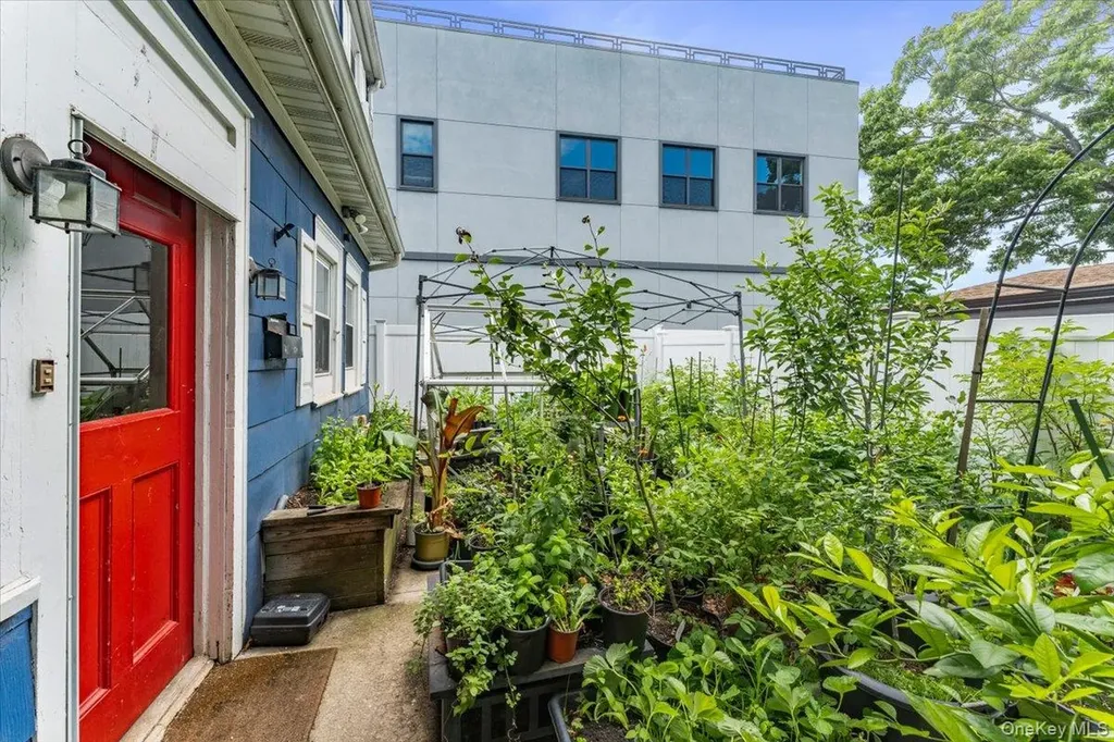 227 Rockaway Turnpike Lawrence NY 11559