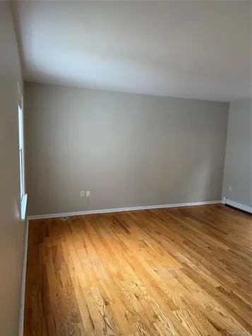 7 Chestnut Street Westbury NY 11590