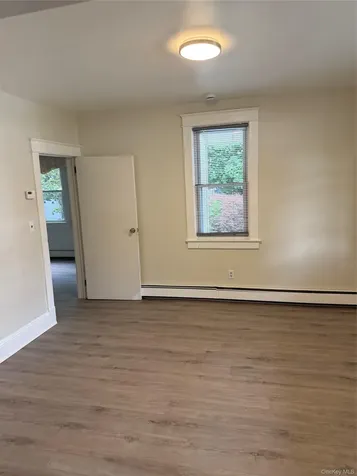 7 Chestnut Street Westbury NY 11590