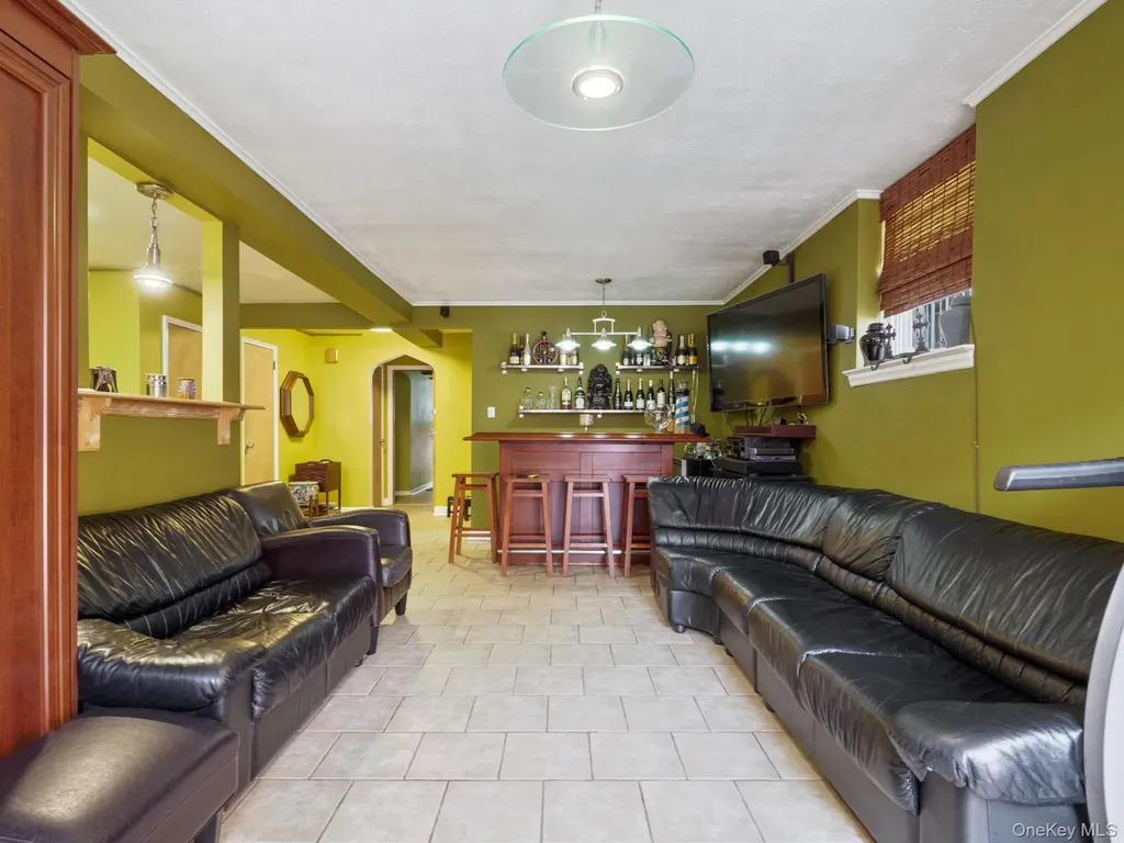 4450 Matilda Avenue Bronx NY 10470