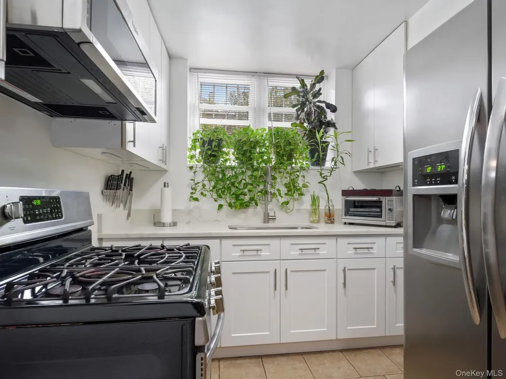4450 Matilda Avenue Bronx NY 10470