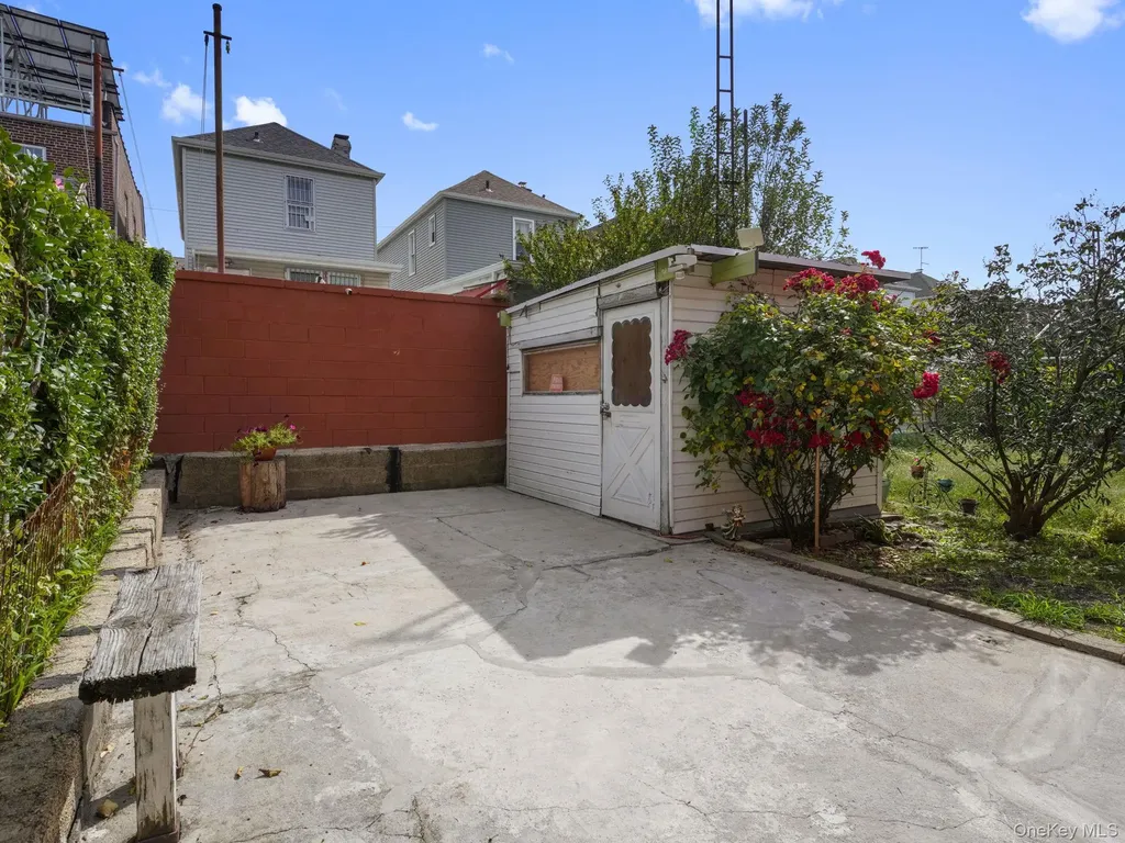4450 Matilda Avenue Bronx NY 10470