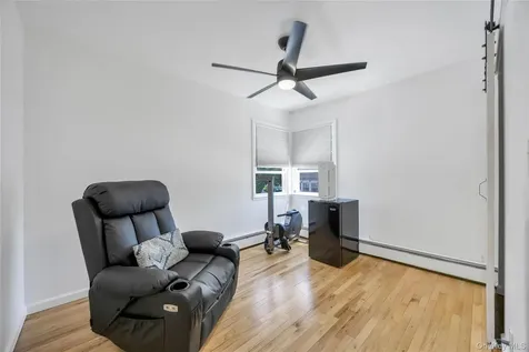 112 Washington Street Farmingdale NY 11735