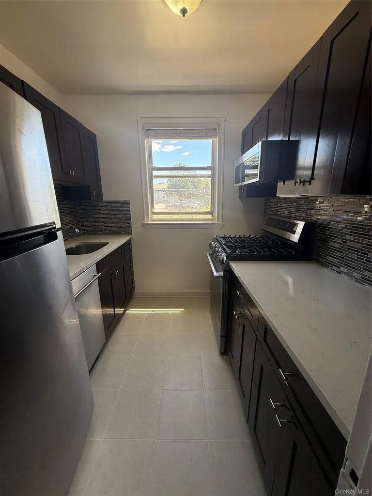 35 Winchester Avenue Yonkers NY 10710