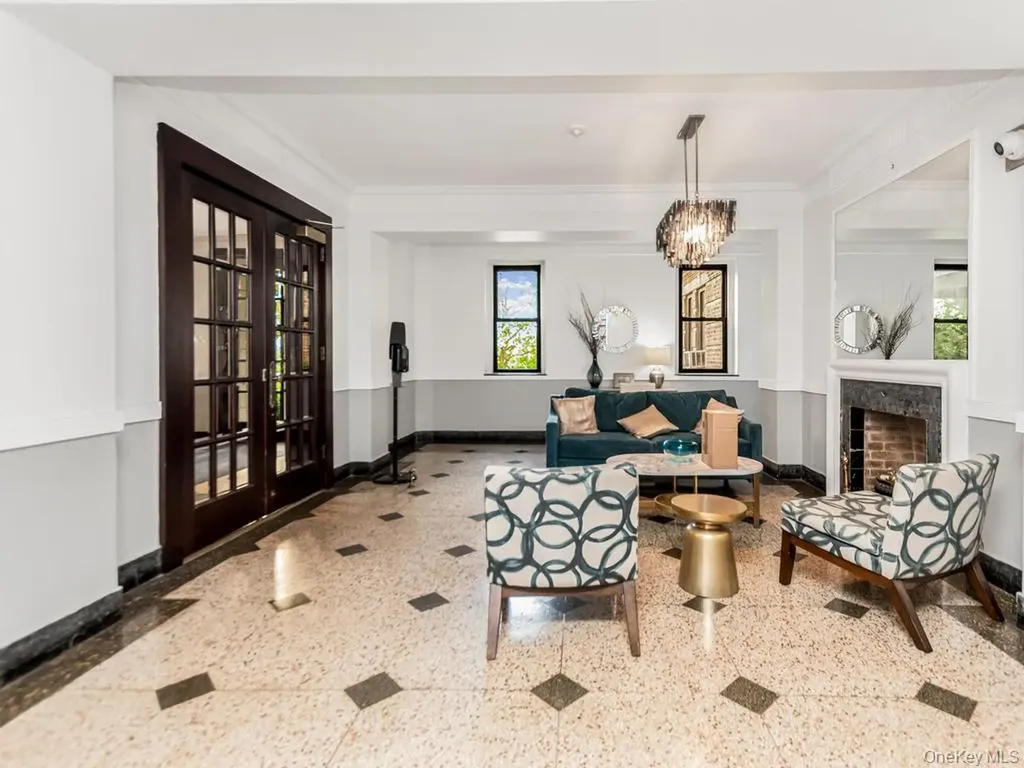 43 Calton Road New Rochelle NY 10804