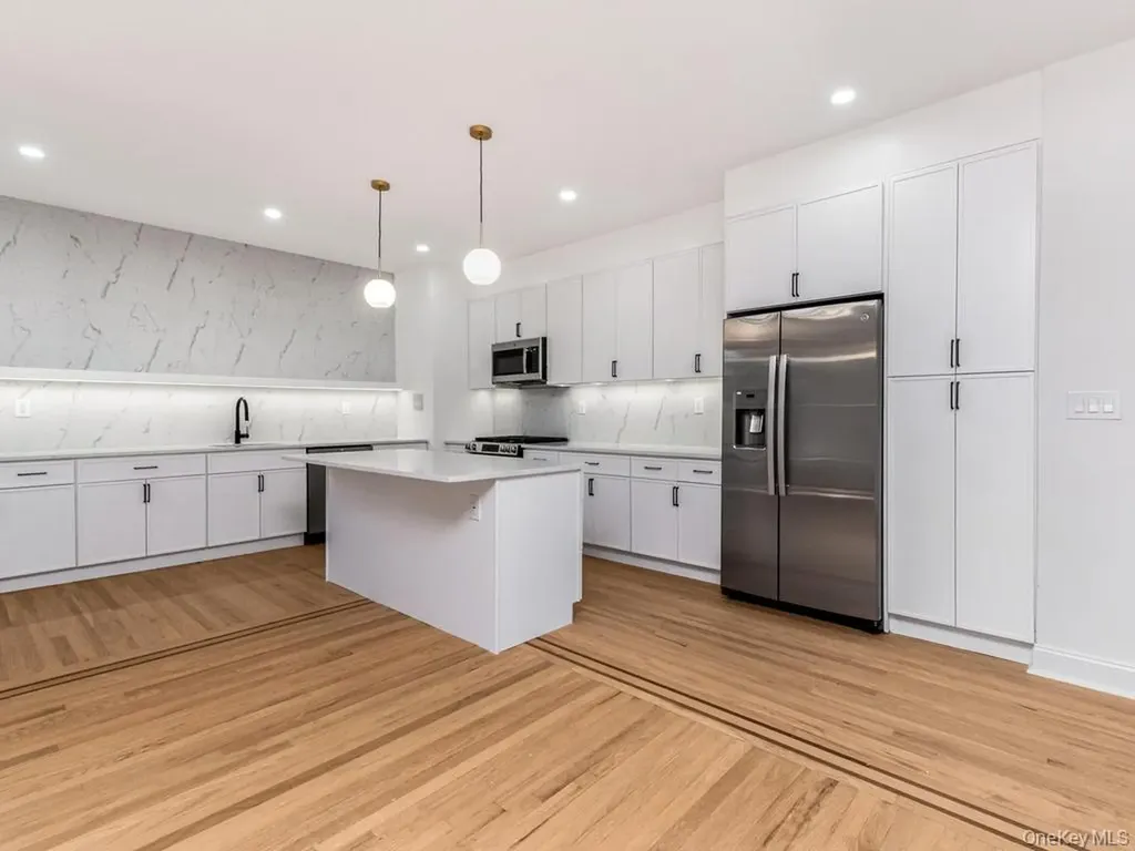 43 Calton Road New Rochelle NY 10804
