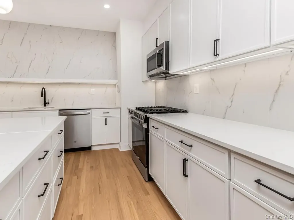 43 Calton Road New Rochelle NY 10804