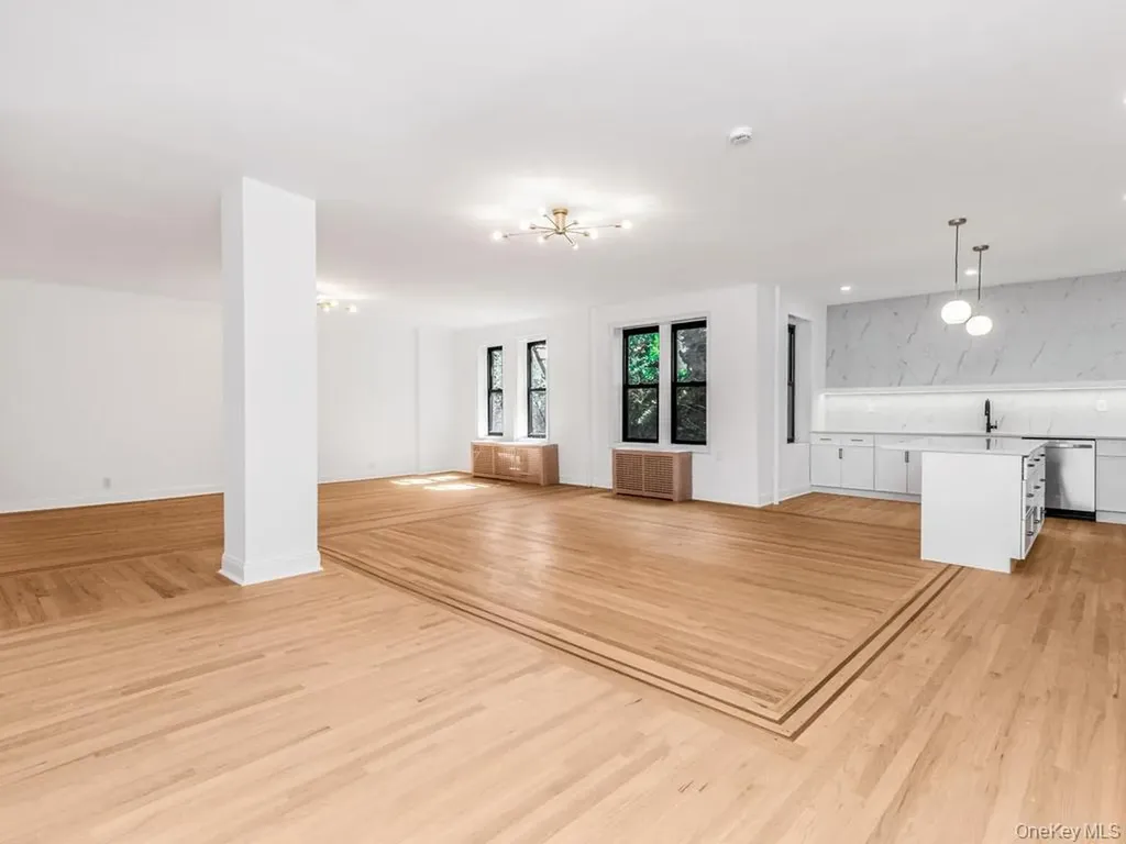 43 Calton Road New Rochelle NY 10804