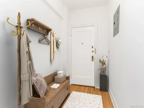 43 Calton Road New Rochelle NY 10804