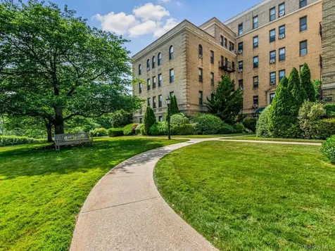 43 Calton Road New Rochelle NY 10804