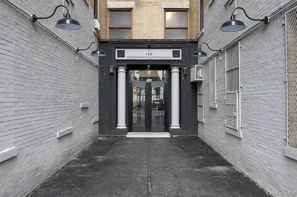 160 Wadsworth Avenue New York (manhattan) NY 10033