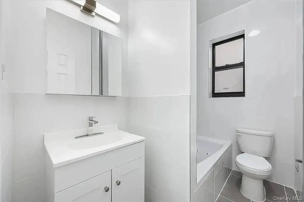 160 Wadsworth Avenue New York (manhattan) NY 10033