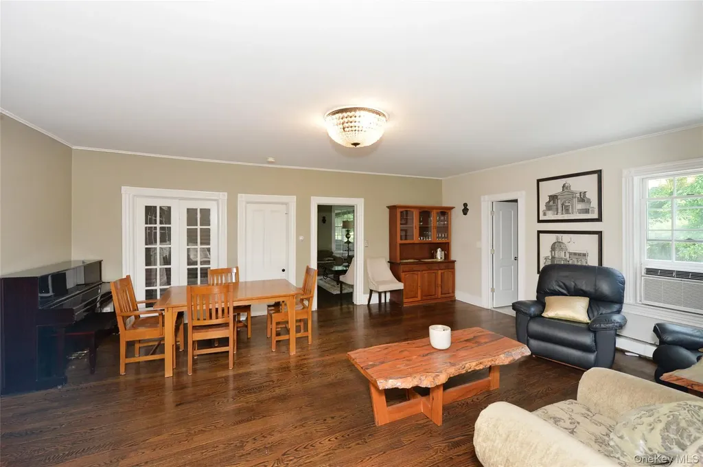 28 Montebello Road Montebello NY 10901