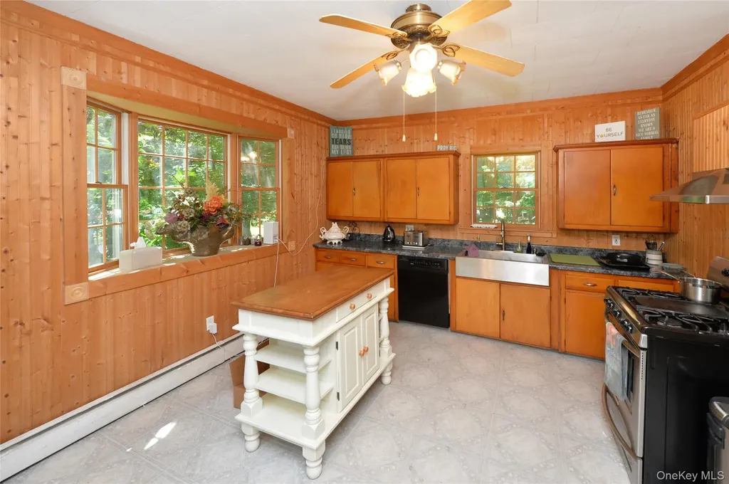 28 Montebello Road Montebello NY 10901