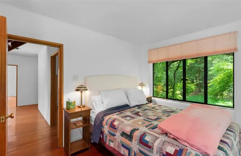 164 S Mountain Road New City NY 10956