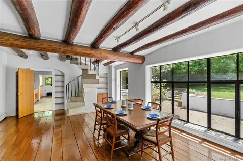 164 S Mountain Road New City NY 10956