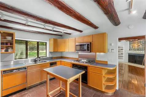 164 S Mountain Road New City NY 10956