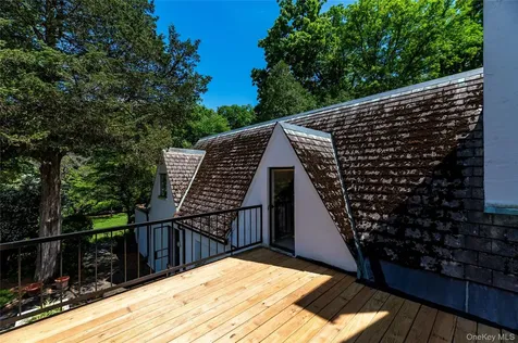 164 S Mountain Road New City NY 10956