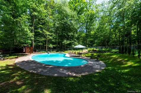 164 S Mountain Road New City NY 10956