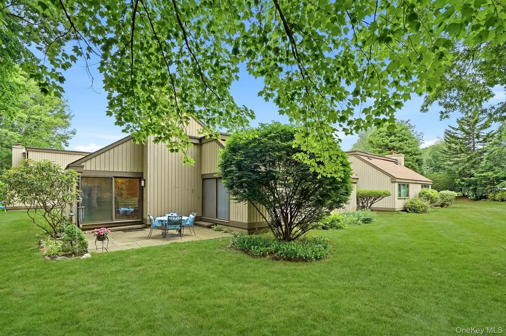 103 Heritage Hills Somers NY 10589