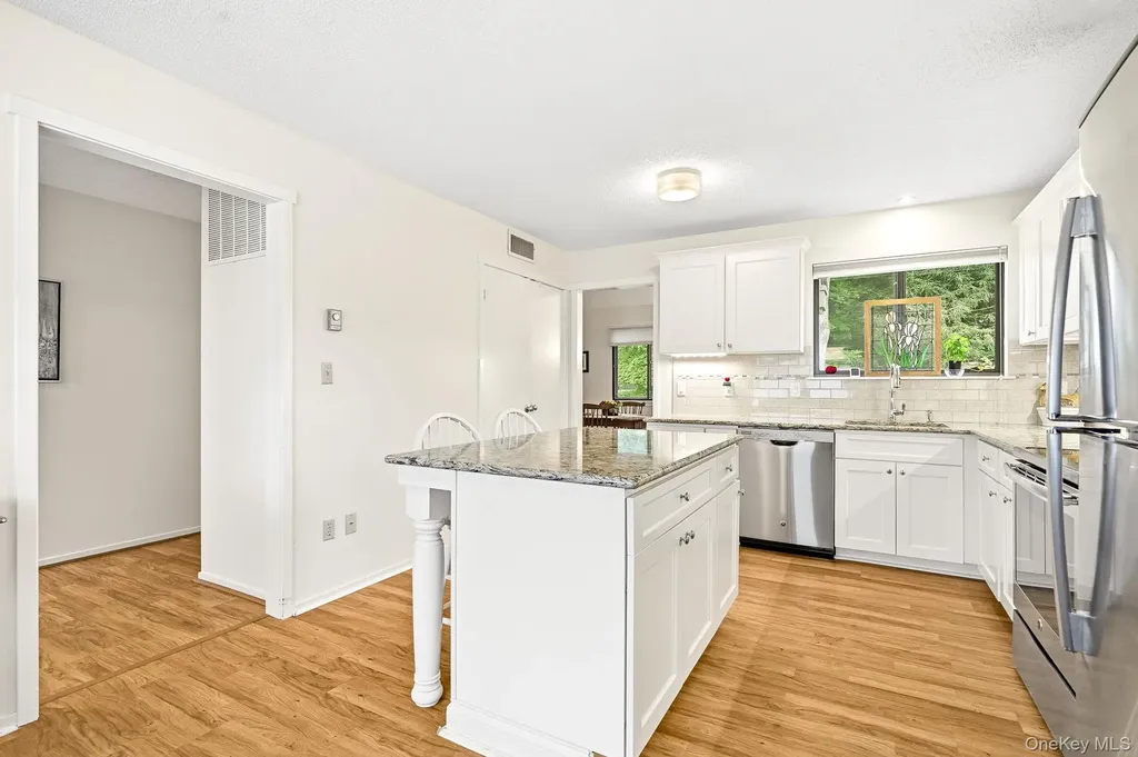 103 Heritage Hills Somers NY 10589
