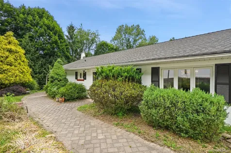 14 Brisman Drive Thiells NY 10984