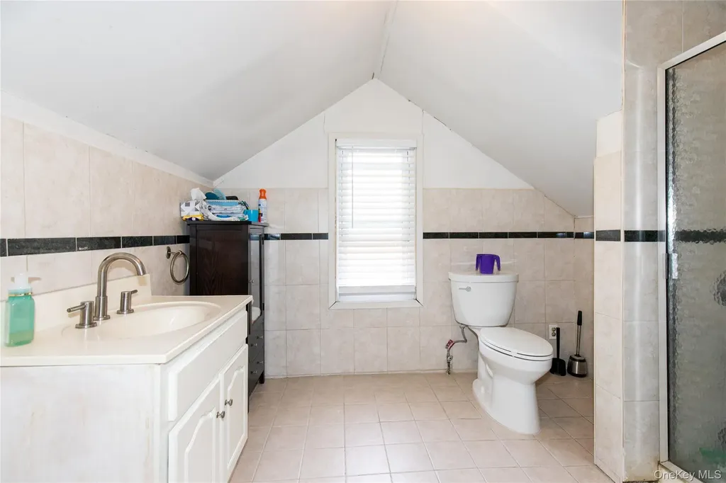 367 Summit Avenue Cedarhurst NY 11516
