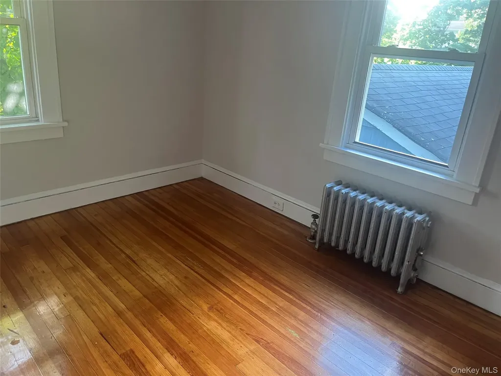 69 Hunt Avenue Pearl River NY 10965