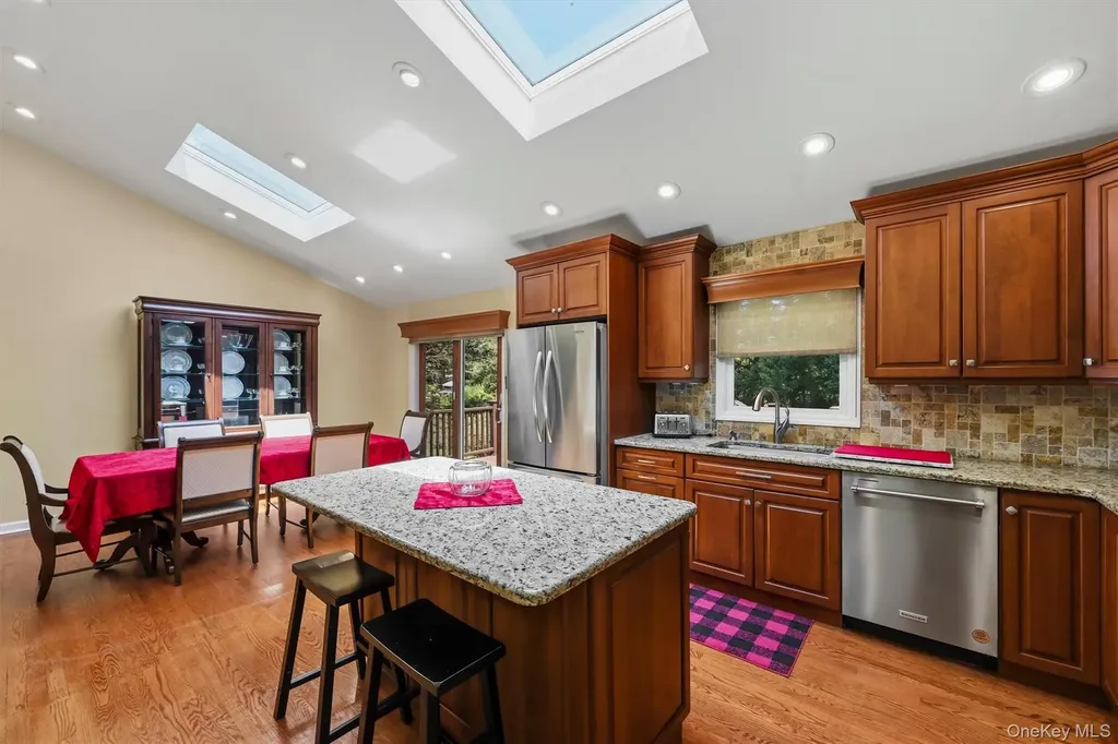 21 Arbor Lane Bardonia NY 10954