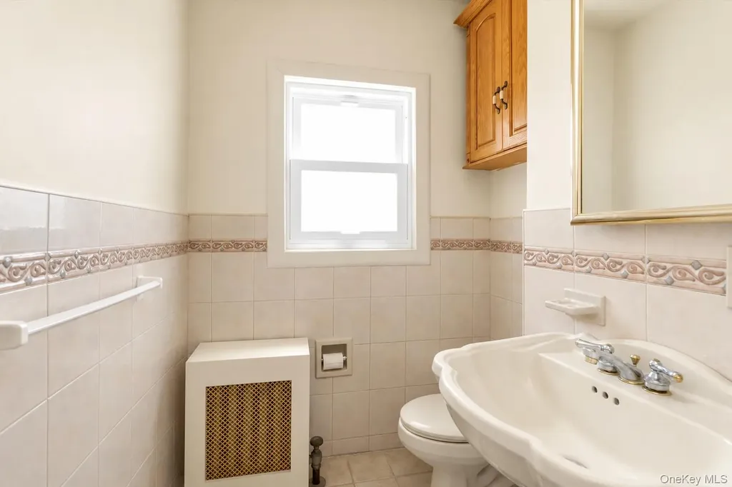 67 Dartmouth Street Valley Stream NY 11581