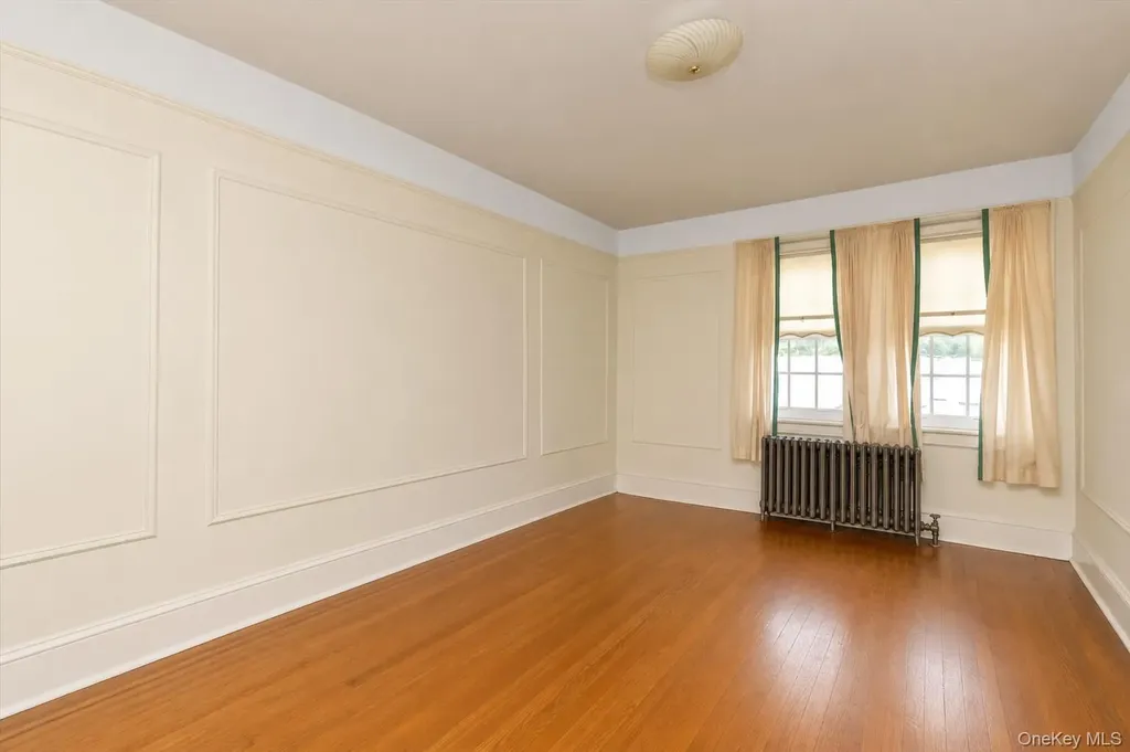 67 Dartmouth Street Valley Stream NY 11581