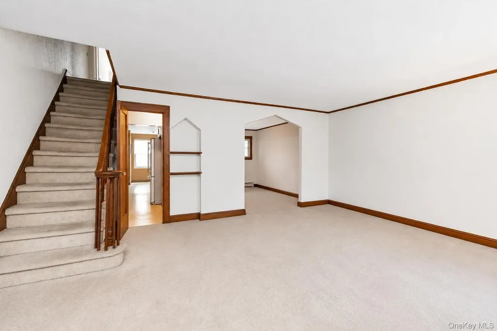 67 Dartmouth Street Valley Stream NY 11581