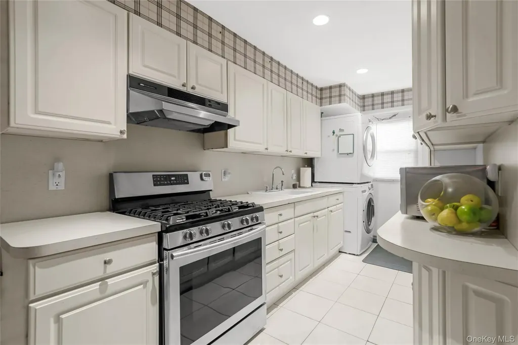 1934 E 29th Street Brooklyn NY 11229